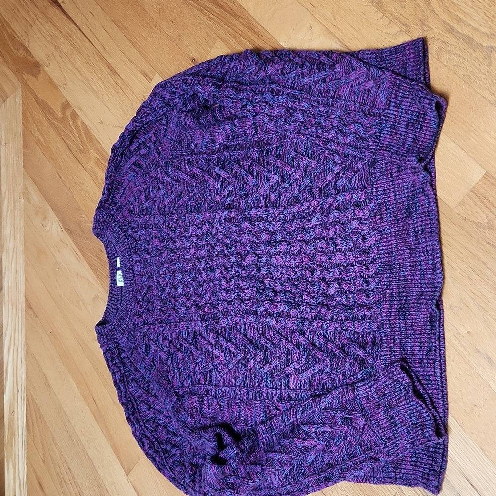 Gap Sweater